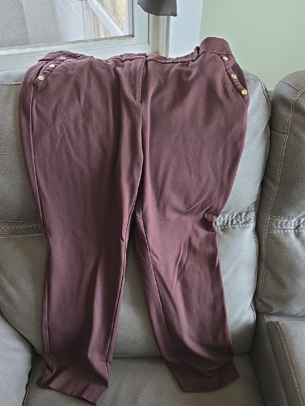 Casual Pull-On Pants in Deep Plum
